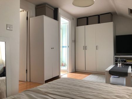 Studio Flat, Brockley Road, SE4 - Photo 3