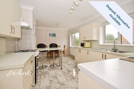 3 bedroom end of terrace house to rent - Photo 5