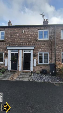 2 bedroom terraced house to rent - Photo 2