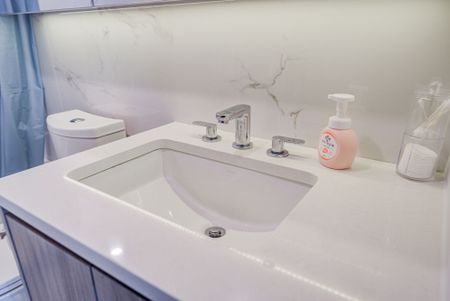 For Lease - 1 Concord Cityplace Way Unit# 303, Toronto, Ontario - Photo 4