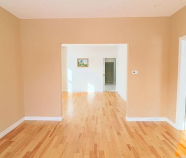 For Lease - 5761 Peer Street, Niagara Falls, Ontario - Photo 6