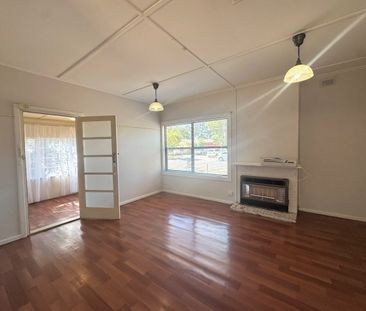 Spacious 4-bedroom Home In Greenacres! (More Photos To Come) - Photo 2