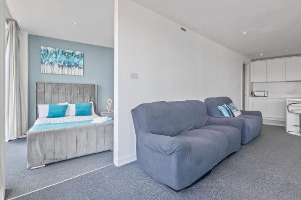 1 bedroom apartment to rent - Photo 1