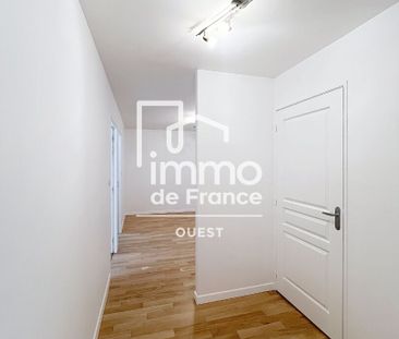 Location Appartement 3 pièces 77m² - Photo 6