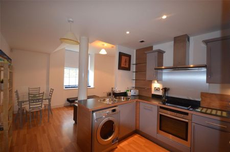 Fletcher Road, Gateshead, NE8 - Photo 4