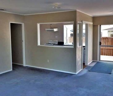 3 Bedroom in Pukete - Photo 1