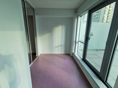 For Lease - 10 Queens Quay Unit# 309, Toronto, Ontario - Photo 5