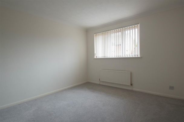 Claudian Close, Haverhill - Photo 1