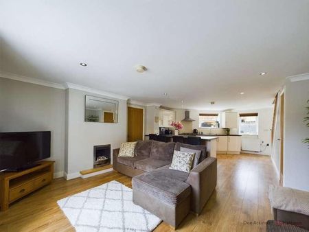 Alderson Mews, Main Street, North Frodingham, YO25 - Photo 2