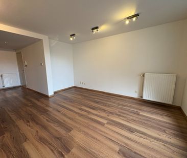 Instapklaar appartement met toplocatie in centrum Diepenbeek - Photo 1