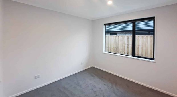 Lovely Three Bed In Pegasus - Photo 1