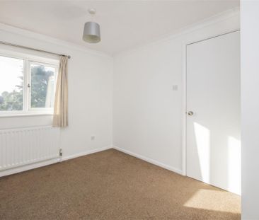 3 bed House To Let - Photo 6