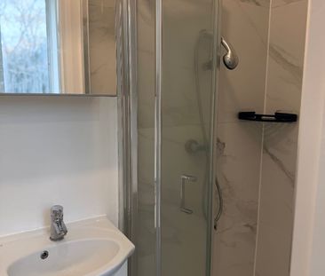 Room in a Shared House, Waterfall Road, N11 - Photo 5