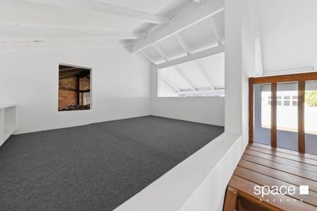 UNFURNISHED CHARACTER HOME - Photo 3