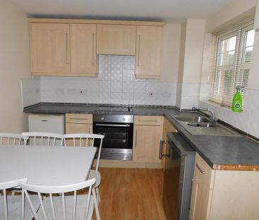 2 bedroom apartment to rent - Photo 4