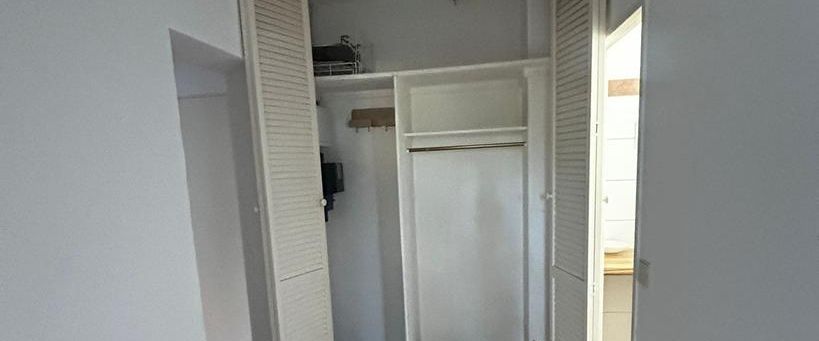 3 Zimmer Wohnung mit Balkon und Einbauküche - Foto 1