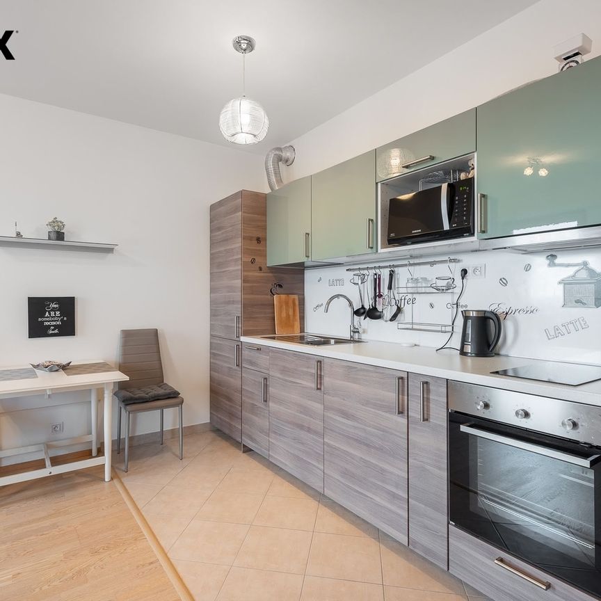 Pronájem bytu 1+kk v osobním vlastnictví 37 m², Praha 3 - Žižkov - Photo 1