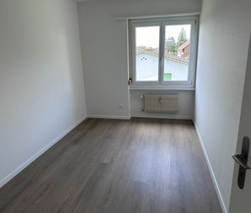 3 1/2-room apartment, 1st floor middle - Photo 2