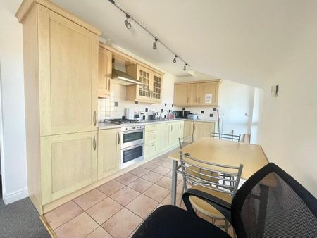 Lower Canal Walk, Southampton - Photo 5