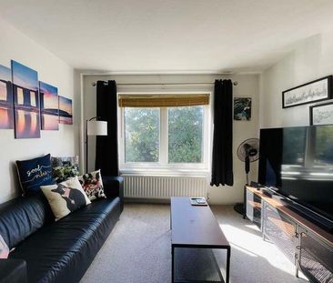 Clayhall House, RH2 - Photo 1