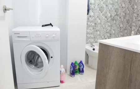 Calle Cano y Cueto, Sevilla, Andalusia 41004 - Foto 5