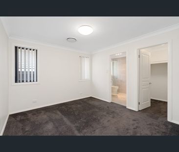14 Frederick Street, Gregory Hills, NSW 2557 - Photo 5