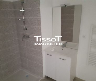 Location Appartement 3 pièces 64m² NIMES 30000 - Photo 2