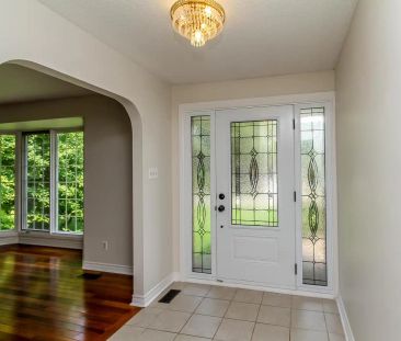 570 Duff Crescent - 1 — 4 Bedroom - Photo 1