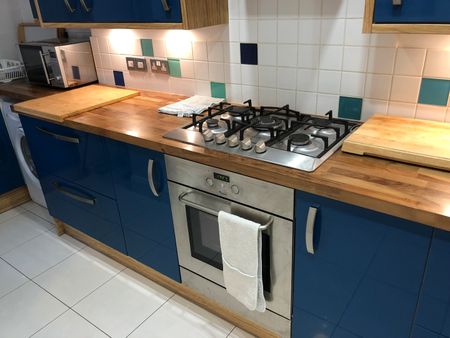 Kingsway, Hove BN3 4GL - Photo 5