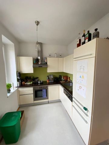 2 ZIMMERWOHNUNG IM SANIERTEN ALTBAU IN ALTURFAHR - Foto 5