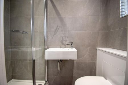 2 bedroom maisonette to rent - Photo 5