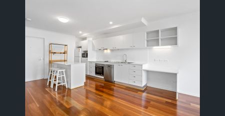 Modern Living in the Heart of Chermside! - Photo 5