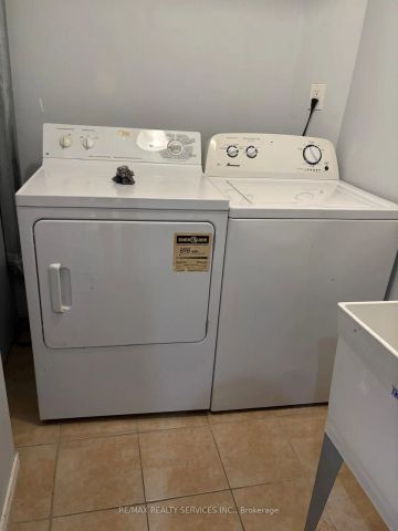 24 Vivians Crescent #BASEMENT - Photo 5