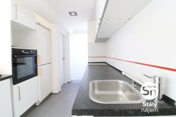 Pronájem bytu 3+kk 59 m² - Fotografie 1