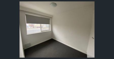 RENOVATED & RIGHT IN THE MIDDLE OF BRUNSWICK - Photo 2