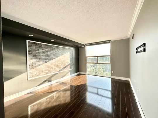 For Lease - 20 Harding Boulevard Unit# 711, Richmond Hill, Ontario - Photo 1