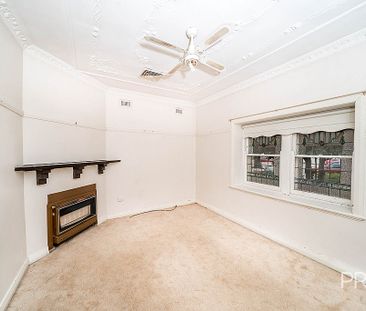 18 Murray Street, Wagga Wagga NSW 2650 - Photo 4