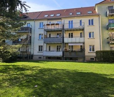 Individuelle und moderne Dachgeschoss-Etagenwohnung mit traumhaftem... - Foto 1