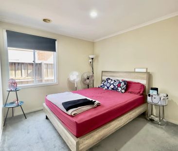 “Beautiful 3-Bedroom house for Lease in Wyndham Vale” - Photo 1