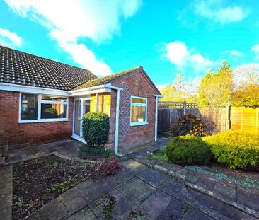 2 bedroom bungalow to rent - Photo 3