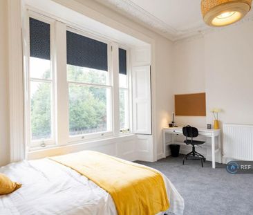 5 bedroom flat to rent - Photo 4