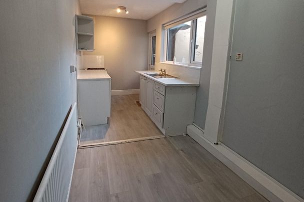 Thirlmere Street - Photo 1