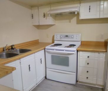 For Lease - 1903 Rosefield Road, Pickering, Ontario - Photo 4