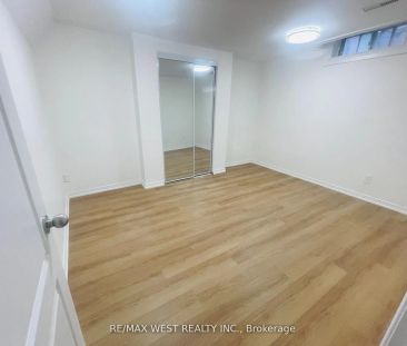 82 Dafoe Crescent #BSMT - Photo 3