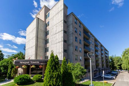 Newport Towers Apartments - Photo 3