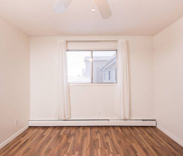 Natalie Place - Photo 3