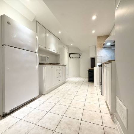 Basement One Bedroom Apartment with parking - Photo 3