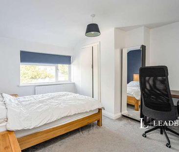 Chanctonbury Road, RH15 - Photo 3