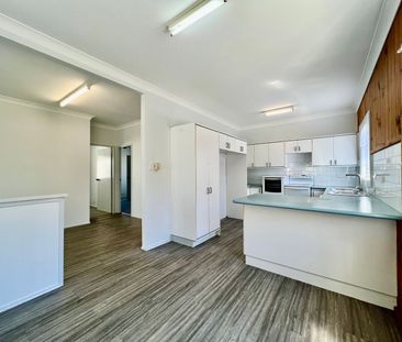 Home For Rent - Photo 6