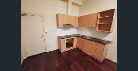 2 bedroom in a prime City location for Rent - Photo 4